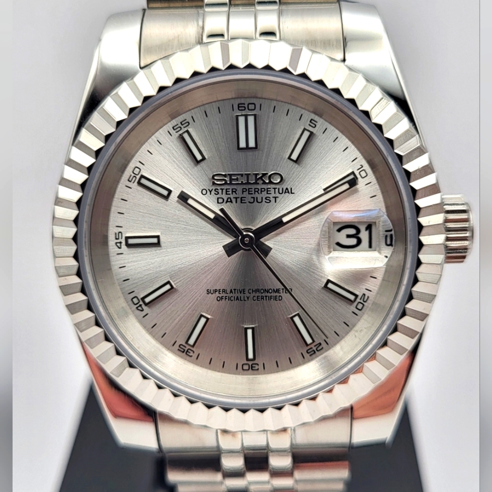 New 39mm Seiko Mod  Automatic Watch Silver Sunburst Dial